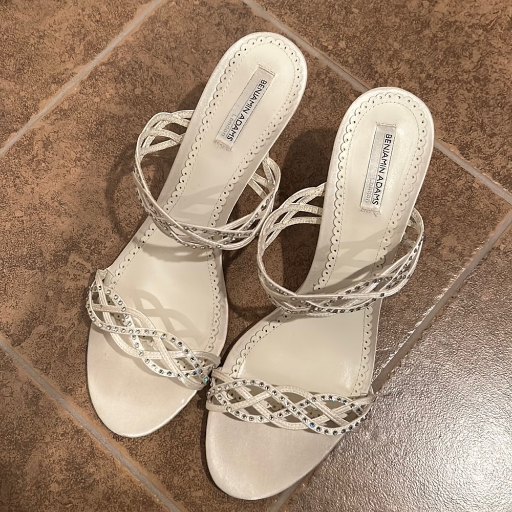 Show-Stopping Benjamin Adam’s London Wedding Shoes